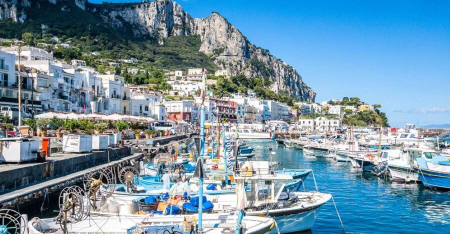 From Naples: Capri, Anacapri, and Blue Grotto Full-Day Trip - The Capri shuttle bus plan, and why it works