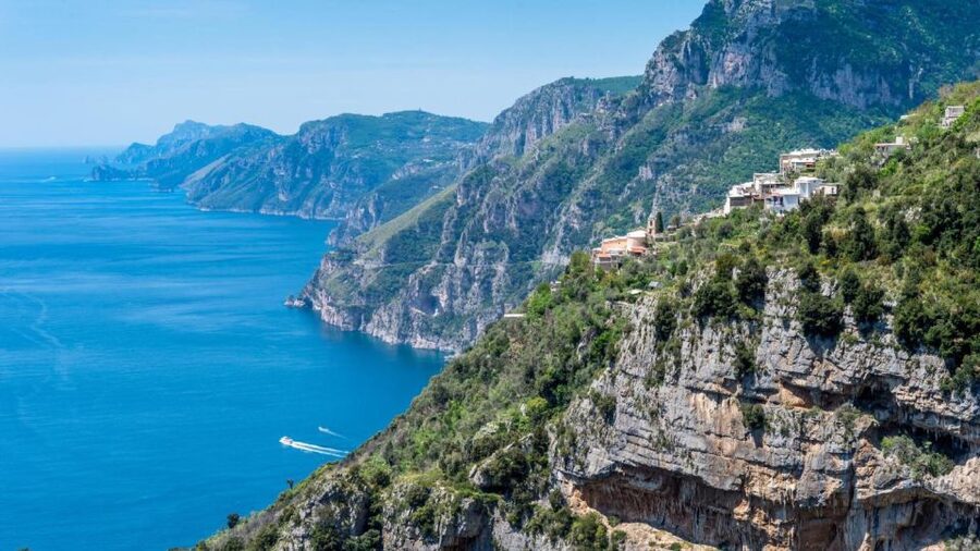 From Naples: Private Tour to Positano, Amalfi, and Ravello - Positano: 1 hour to shop, people-watch, and photograph the cliffside look
