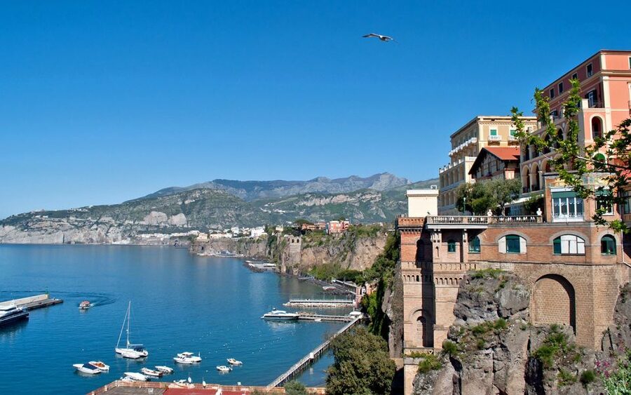 From Naples: Private Tour to Sorrento, Positano, and Amalfi - Positano in one hour: how to make the most of limited time