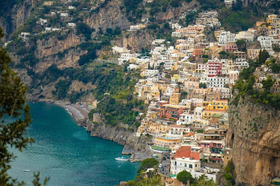 From Naples/Salerno: Group Tour to Positano, Amalfi, Ravello - Meta and the coastal warm-up: photo stop and quick viewpoint time