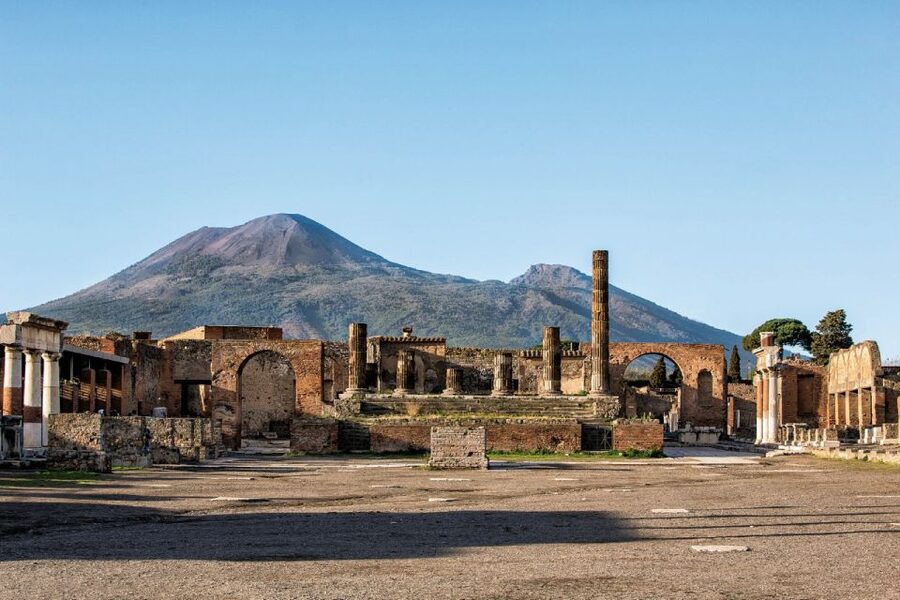 From Naples: Transport to Sorrento with Stop in Pompeii - Getting From Naples: Why Private Pickup Feels Worth It