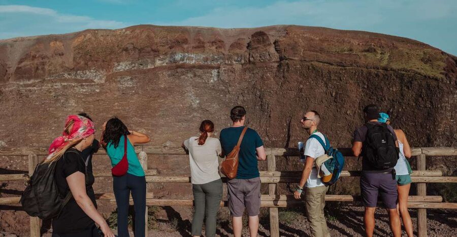 From Pompeii: Mount Vesuvius Guided Tour with Transfer - Porta Marina Superiore to Via Villa dei Misteri, 2: meeting and getting moving