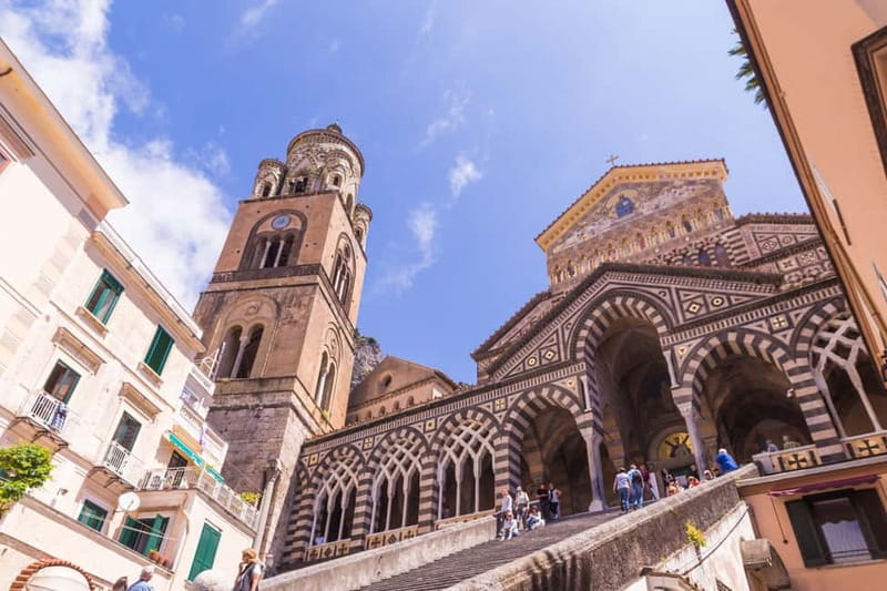 From Pompeii/Vico Equense: Amalfi, Positano, & Ravello Tour - Sailing Past Vesuvius and Queen Giovanna, then Punta Campanella