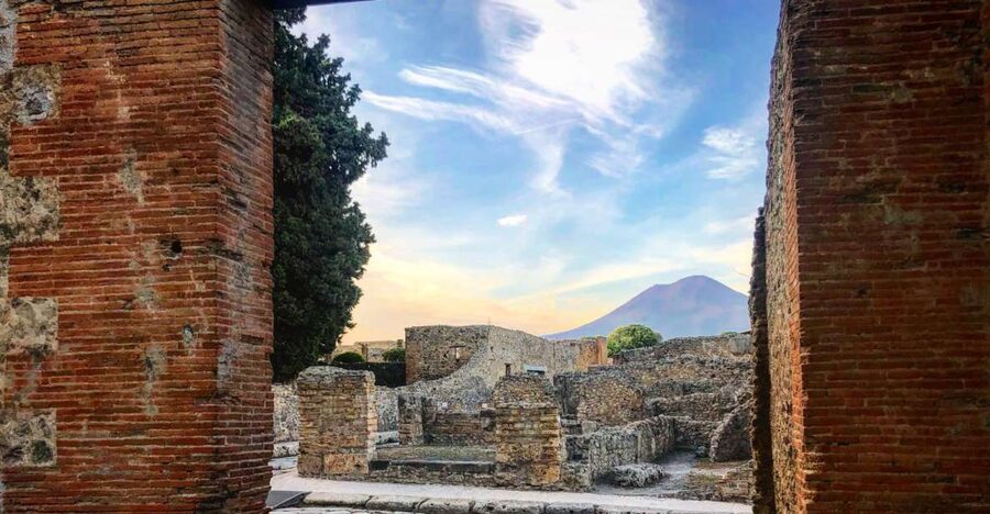 From Positano: Pompeii Guided Tour with Skip the Line - Getting to Pompeii smoothly from the Amalfi Coast