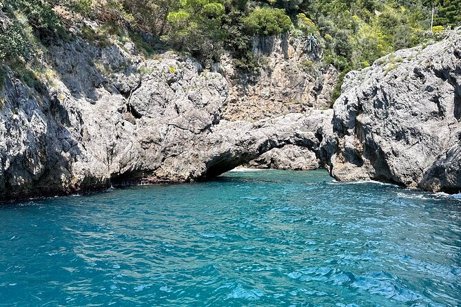 From Positano/Praiano: Private Amalfi Coast Half-Day Tour - Stop-by-Stop: Positano, Praiano, and the Sea-Level View of Amalfi Town Life