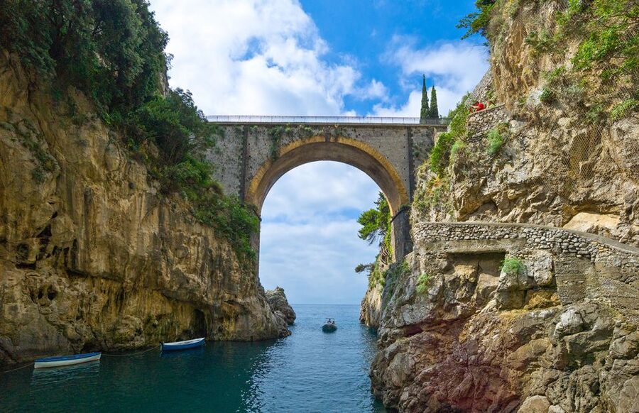 From Positano: Private Boat Tour to Capri or Amalfi - Price and value: what’s included, what costs extra