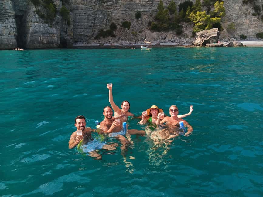 From Praiano: Full Day Private Boat Tour of Capri in Relax - Marina Piccola: your 3 hours inland in Capri