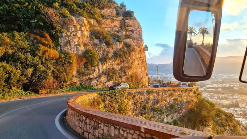 From Rome: Day Trip to Pompeii and Sorrento with Lunch - The bus ride: Wi-Fi, headsets, and how to handle the comfort level