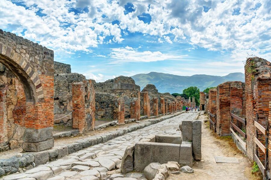 From Rome: Pompeii, Positano and Amalfi Full-Day Tour - A practical way to hit three famous Campania stops