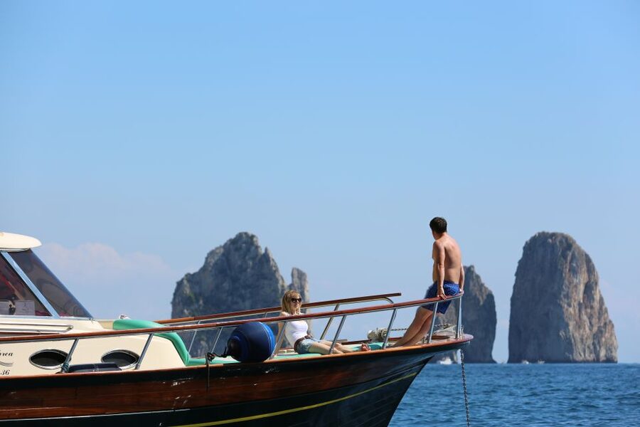 From Salerno: Capri and the Sirenusas Boat Tour - Capri on land for about 2 hours 30 minutes, how to use it