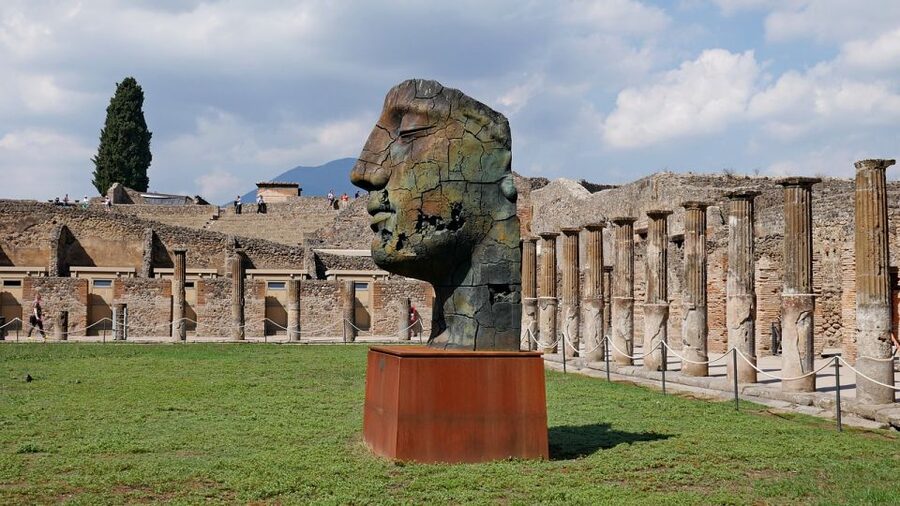 From Salerno: Pompeii Guided Walking Tour - Salerno to Pompeii in comfort: what the ride buys you