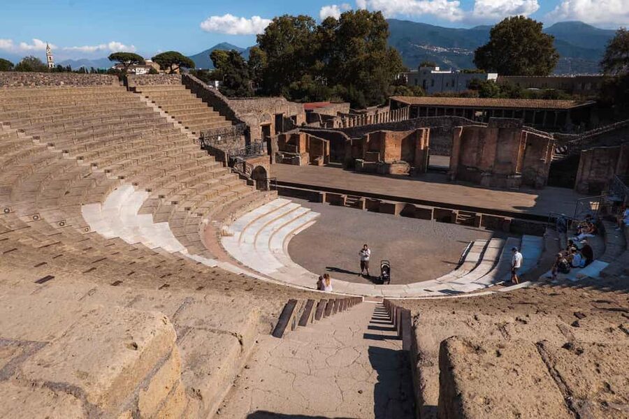 From Salerno: Pompeii Guided Walking Tour with Ticket - What you get for $71: value that comes from timing and inclusion