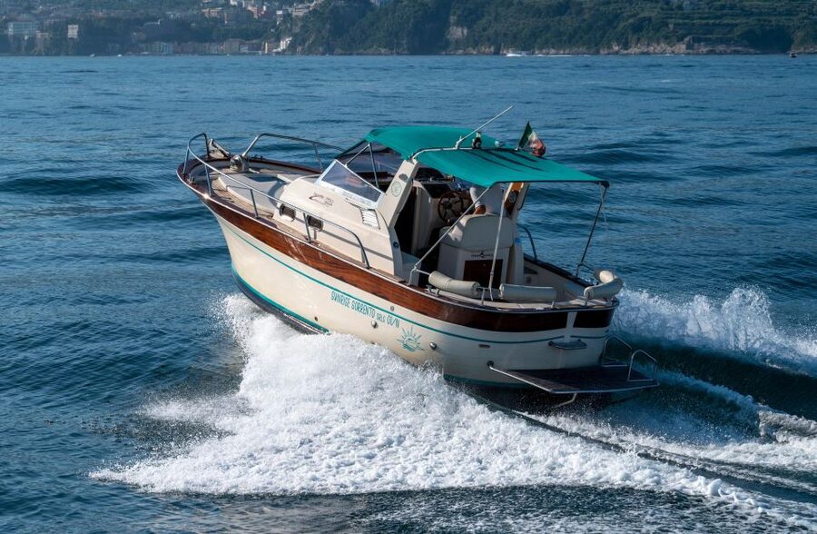 From Sorrento: Capri and Positano Private Day Cruise - Timing, pickup reality, and staying sane about meeting points