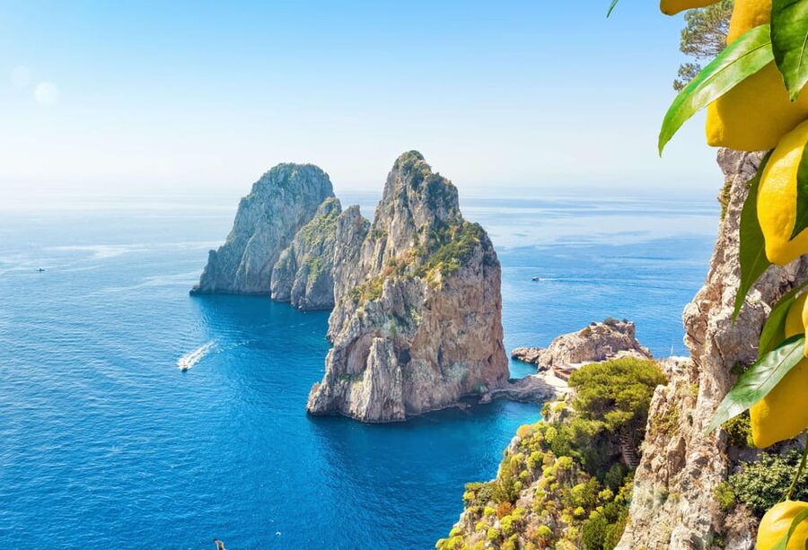 From Sorrento: Capri Boat Tour with Snorkeling & Drinks - Finding the boat: Ruccio Restaurant and the orange umbrella