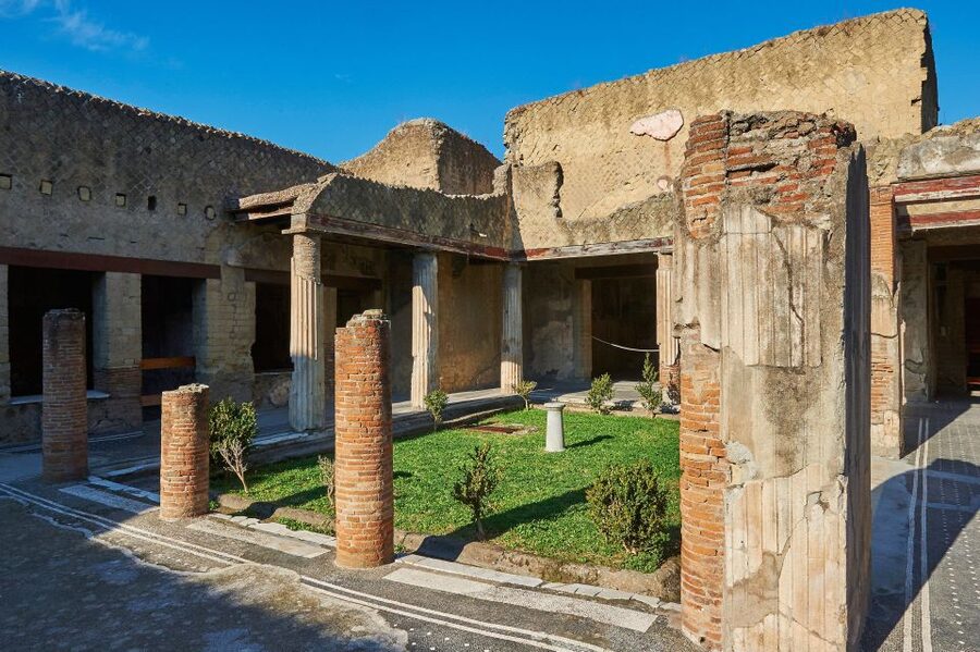 From Sorrento: Half-Day Tour of Herculaneum - Villa of the Papyri: Where a Residential Town Feels Luxurious