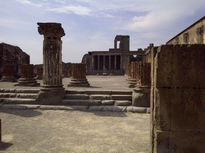 From Sorrento: Herculaneum Guided Tour with easy Lunch - Entering Herculaneum: What You’ll See on the Guided Walk