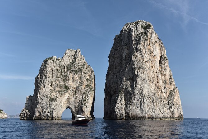 From Sorrento/Nerano: Capri Shared Tour - without pick up - Capri without the big-port headache
