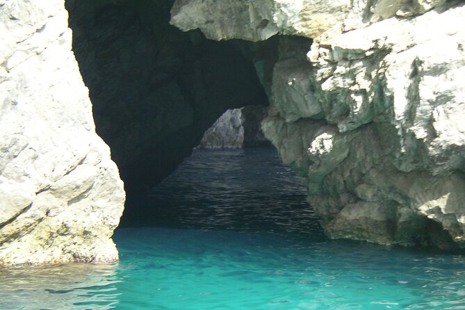 From Sorrento/Nerano: Capri Shared Tour - without pick up - Your 6 hours on Capri: how to make them count