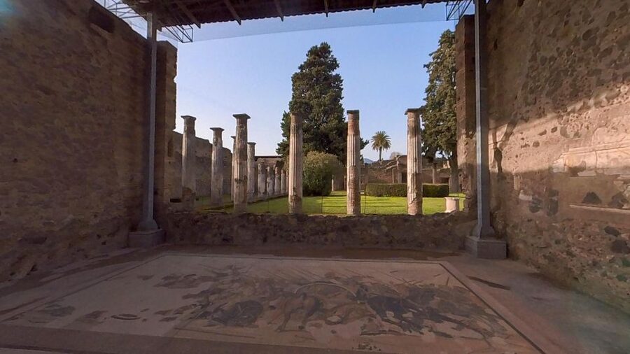 From Sorrento: Pompeii and Vesuvius Guided Tour with Lunch - Pizza Lunch on the Volcano Slopes