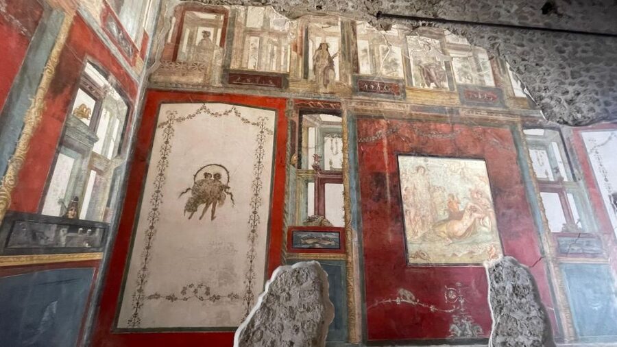 From Sorrento: Pompeii Guided Tour small group - Residential Houses: Seeing Home Life, Not Just Landmarks