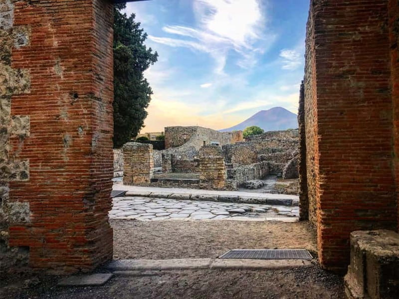 From Sorrento: Pompeii Guided Tour with Skip the Line - Skip-the-line entry, and why that changes your whole day