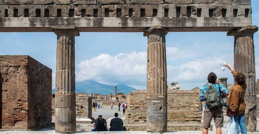 From Sorrento: Pompeii with an Archaeological Guide & Ticket - Pompeii in one efficient morning, starting from Sorrento