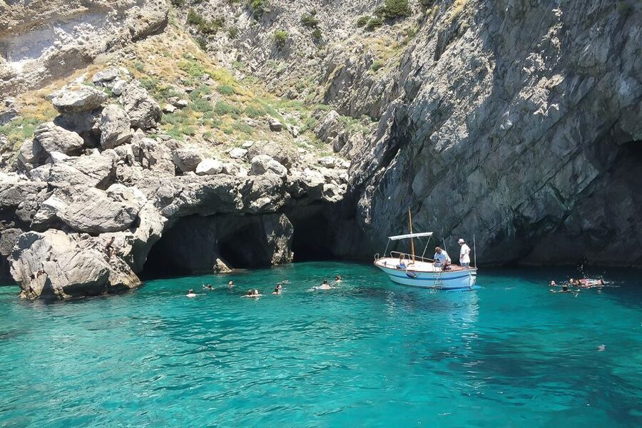 From Sorrento to Capri and Positano: Private Boat Tour - Key things you will care about