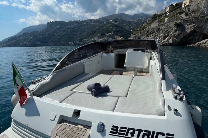 Full Day Private Boat Tour of the Amalfi Coast - Stop 1: Il Duoglio Spiaggia and the Arch of Lovers Swim