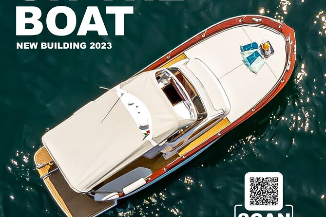 Full Day Private Boat Tour to Capri from Positano - The boat setup: 26 feet of comfort, shade, and a real bathroom