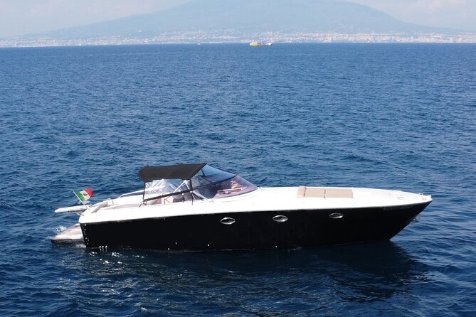 Full-Day Private Guided Tour to Amalfi Coast by Boat - Sailing Praiano and its caves: the coast feels personal from sea level