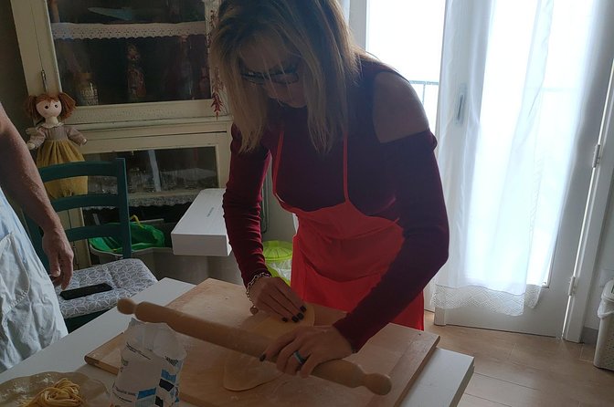 Genuine Home Cooking Class + Wine Tasting - Aperitif Arrival: Wine First, Then the Cooking Begins