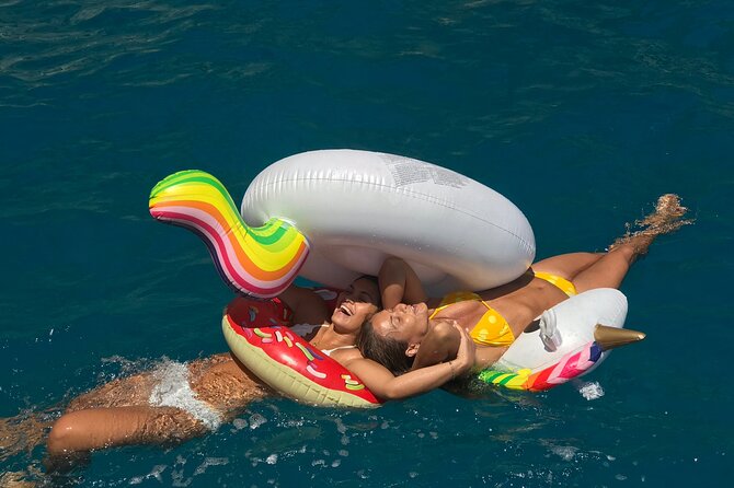 Guided day by boat to the Secrets of the Island of Capri - Marina Piccola: Swim Time and Real Beach Breaks