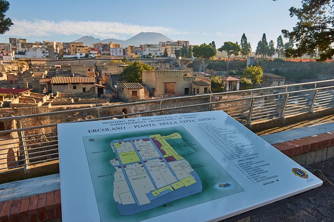 Guided Day Tour of Pompeii and Herculaneum with Light Lunch - A timed day that starts at 8:15 in Sorrento
