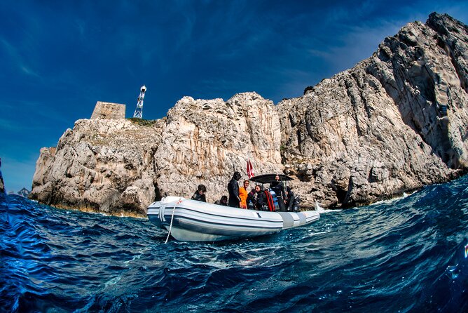 Guided diving for beginners without certification from Sorrento - PADI-Style Coaching for People Without Certification