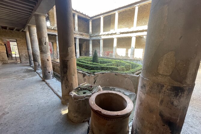 Guided Tour Pompeii And Vesuvius from Positano Skip the Line - The Vesuvius leg: starting near 1000 meters and walking the Gran cone