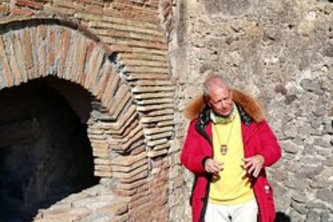 Guided Tours of Pompeii Excavations Historical and Cultural Itineraries - What Makes the Guide Matter: Bruno Pisano’s Teaching Style