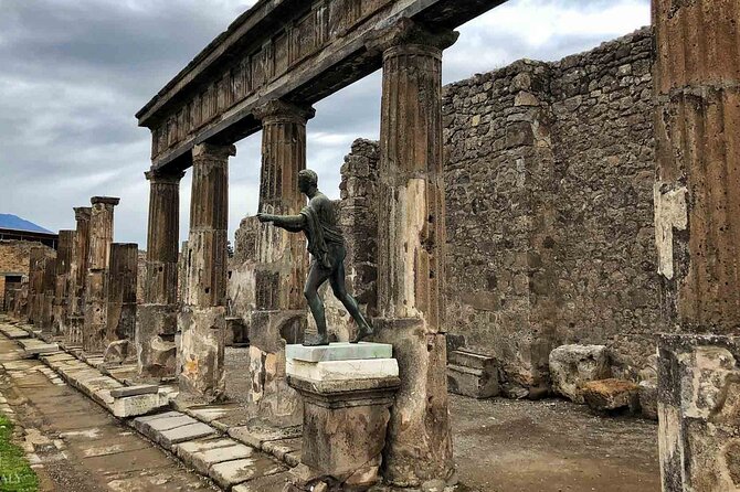 Half-Day Group Tour in Pompeii with Pick Up - Scenic timing: free time before the return to Sorrento