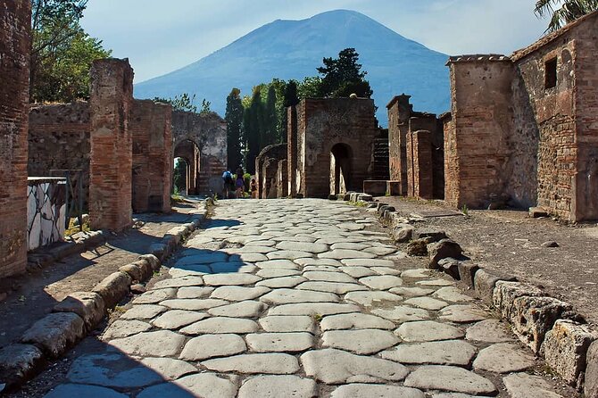 Half Day Tour to Pompeii from Ravello - Pompeii essentials: how to get more meaning from the ruins