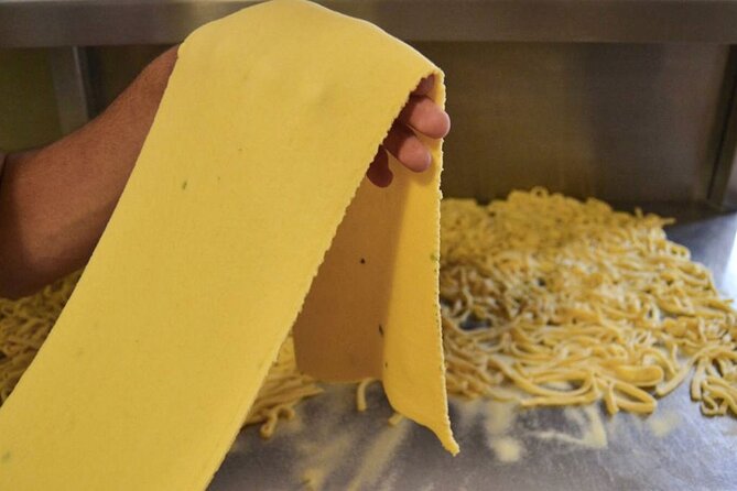 Hands-on Pasta Making Class near the Amalfi Coast with Rosanna - Sauce basics using farm ingredients and their olive oil