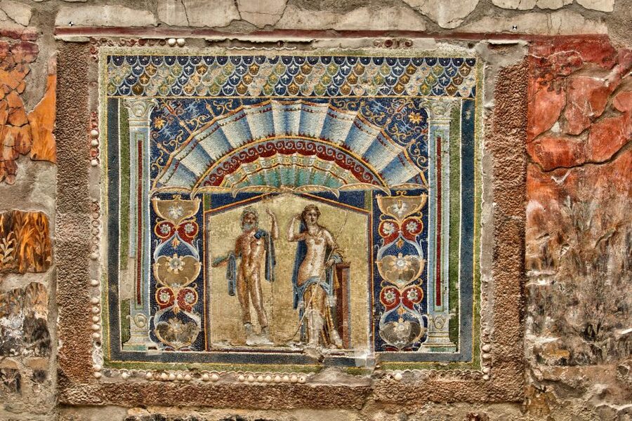 Herculaneum: 2-Hour Skip-the-Line Tour from Sorrento - Why Herculaneum feels easier than Pompeii