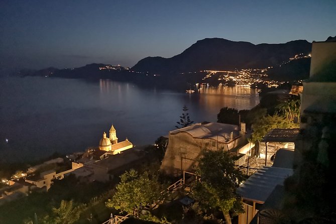 I offer cooking lesson of Amalfi tradition - Terrace welcome in Praiano, with Capri looking on