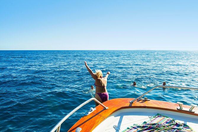 Ischia and Procida Boat Tour: Small-Group from Sorrento - What to bring and how to stay comfortable on this long water day