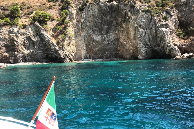 Ischia and Procida day experience - On board comfort: restroom, towels, snacks, Prosecco