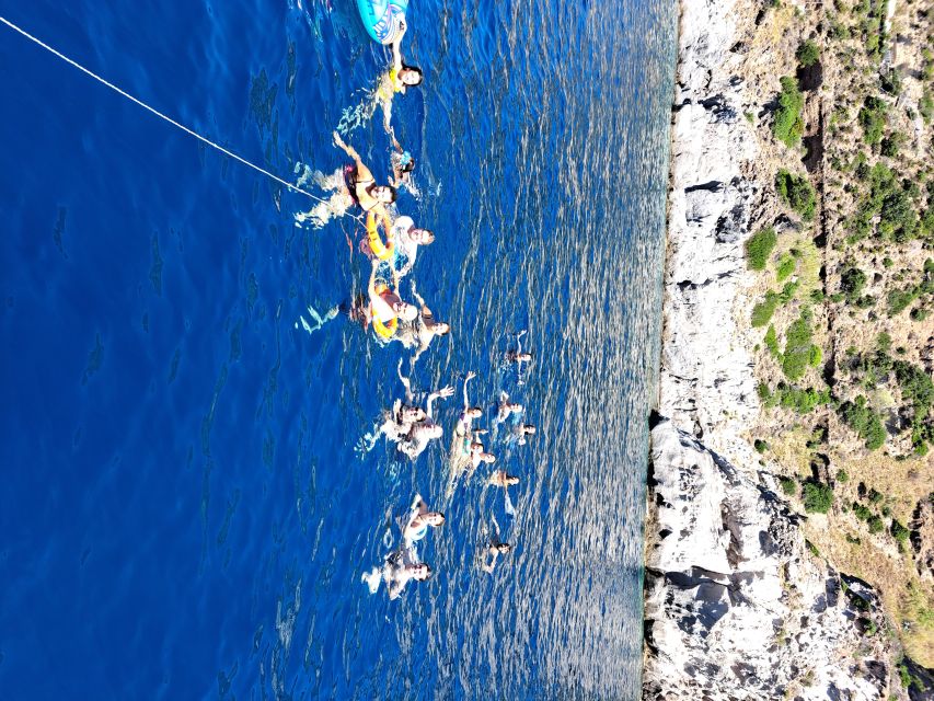 Ischia: Island Boat Tour with Neapolitan Lunch & Snorkeling - How the swim breaks work, and what you’ll need