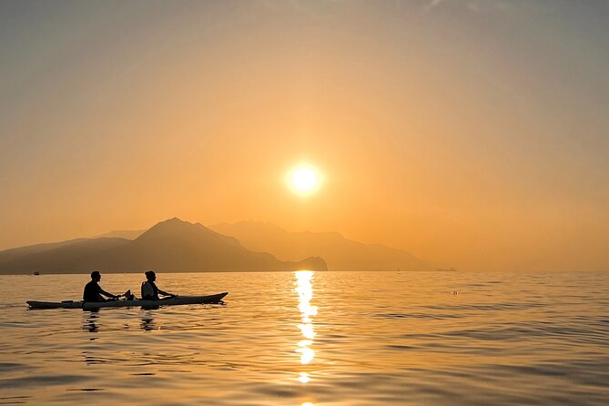 Kayak tour in Capri between caves and beaches. Photos included. - The Kayak Lesson That Helps First-Timers Actually Keep Up