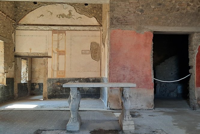 Late Afternoon Best time to visit Pompei on a private tour - Orto dei Fuggiaschi: the plaster casts in golden light