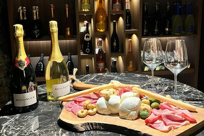Light dinner accompanied with Masterclass Wines - Who should book this Campania wine masterclass