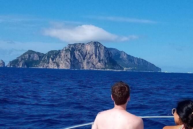 Luxury cruise from Salerno along the Amalfi Coast - What makes the Amalfi boat day feel “luxury” on the ground