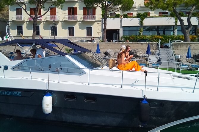Luxury cruise from Salerno along the Amalfi Coast - Praiano and the Fjord of Furore viewpoint break