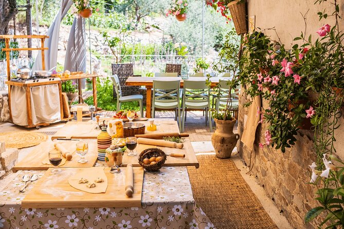 Marì Cooking Class in a Family Farm with Amalfi Coast view - Getting to the start: Massa Lubrense meeting point and a smooth handoff